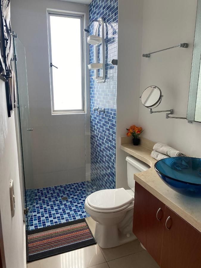 Luxurious 3-bedroom Penthouse With Ocean Views In *