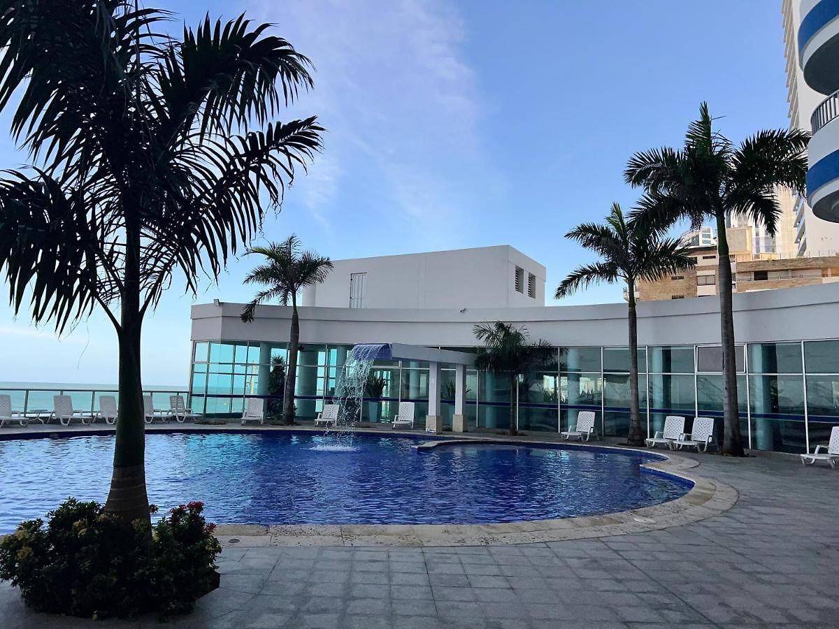 Apartamento Luxurious 3-bedroom Penthouse With Ocean Views In Cartagena