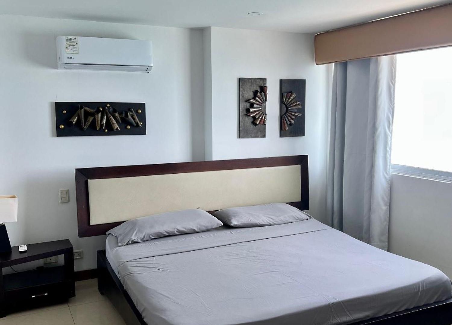 Luxurious 3-bedroom Penthouse With Ocean Views In *